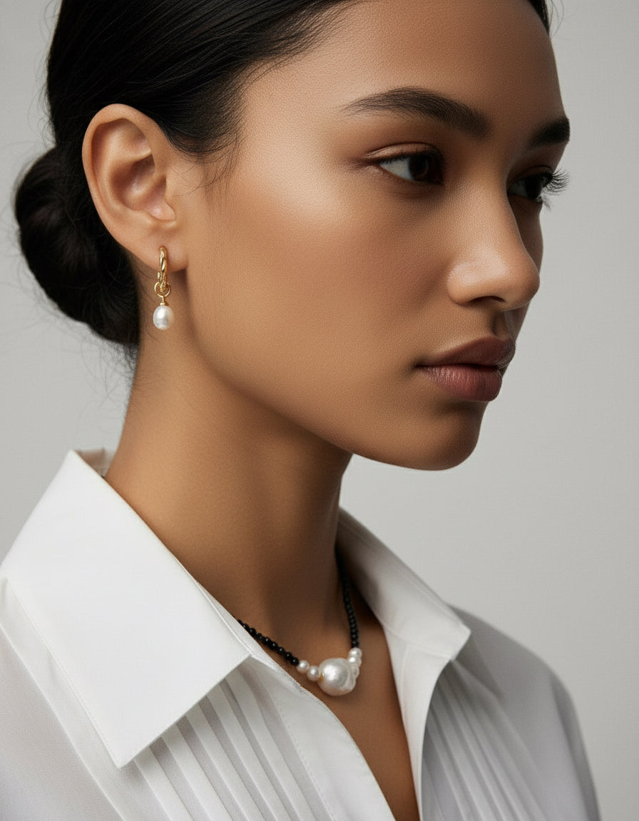 Black Agate and Baroque Pearl Necklace