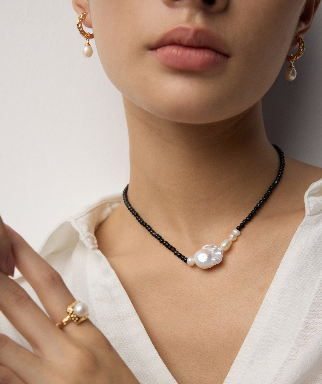 Black Agate and Baroque Pearl Necklace