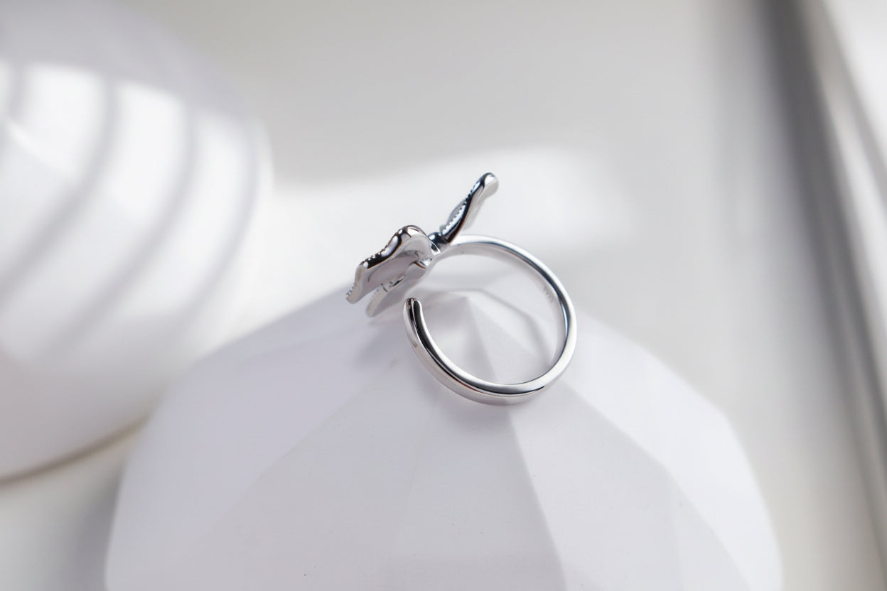 Vintage Bow Knot Sterling Silver Ring – Gold or Platinum Finish