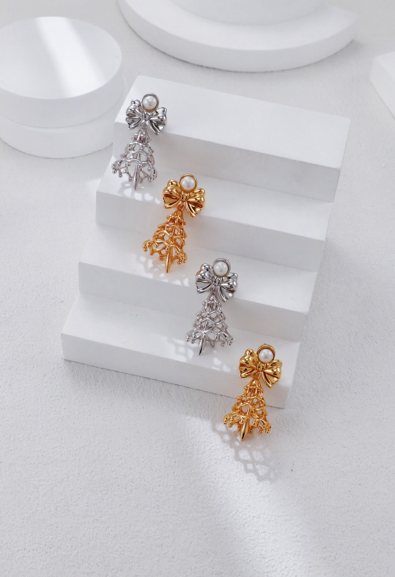 Christmas necklace and earrings