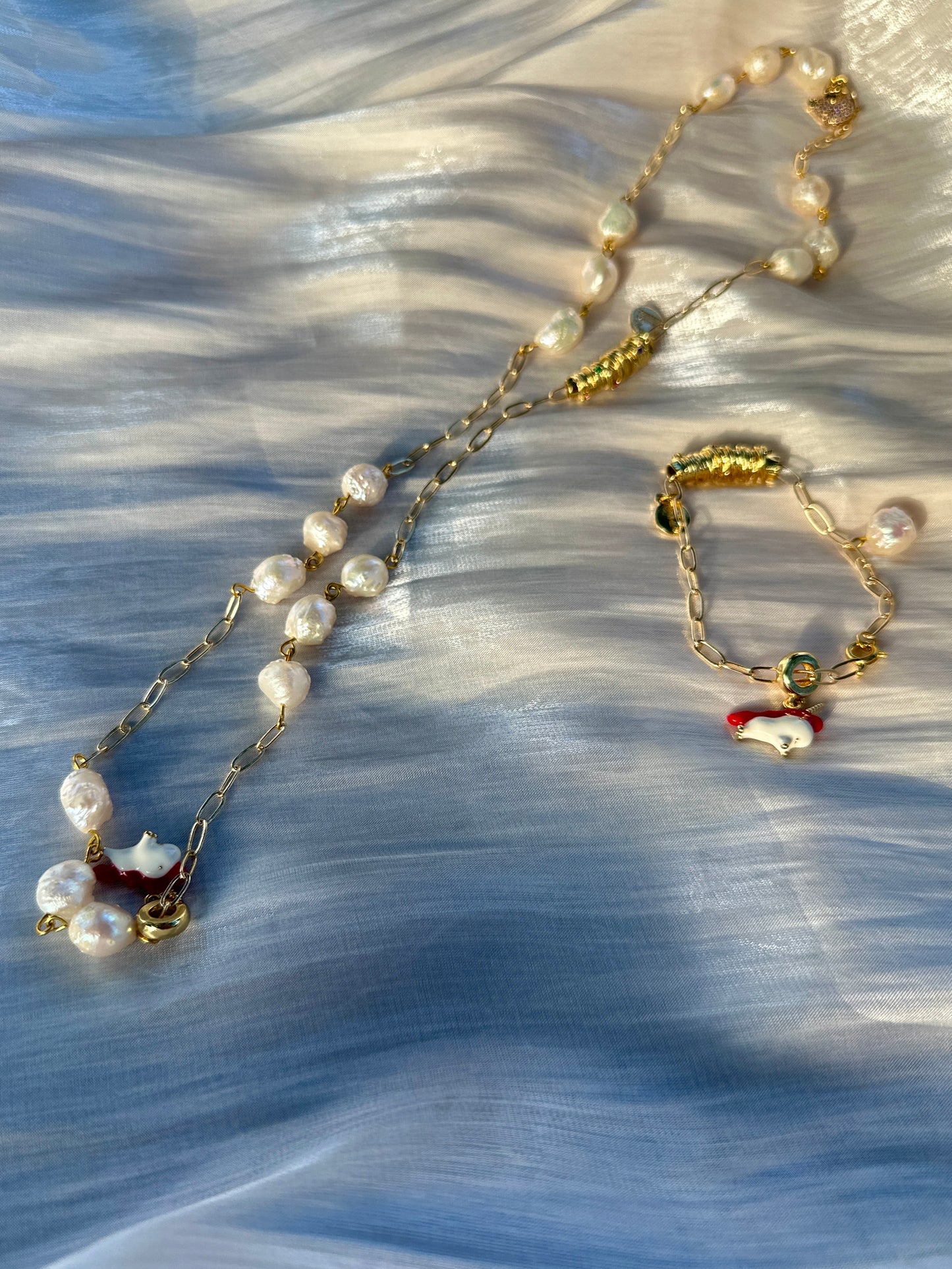 Holiday Spirit Baroque Pearl Necklace and Bracelet