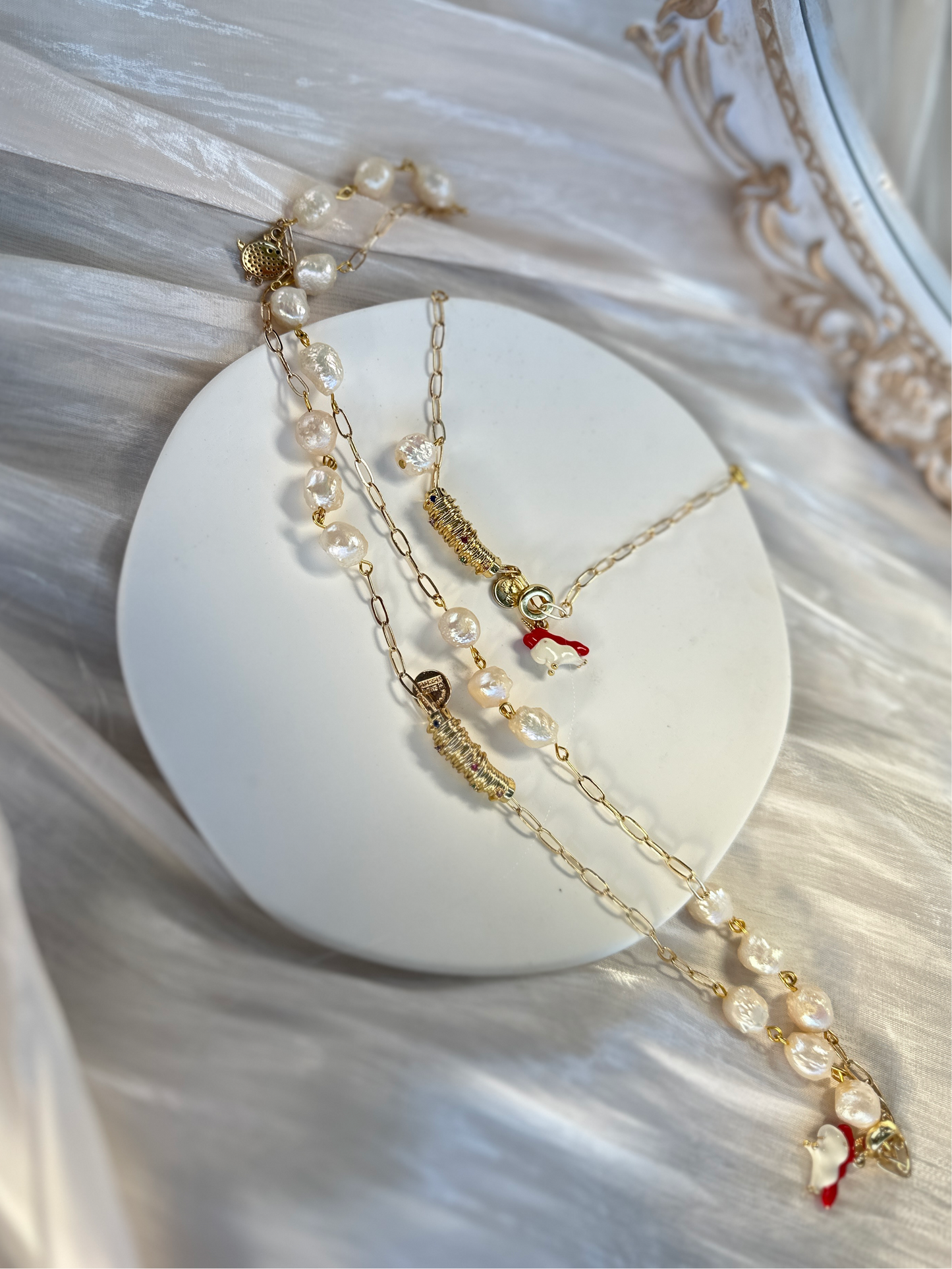 Holiday Spirit Baroque Pearl Necklace and Bracelet
