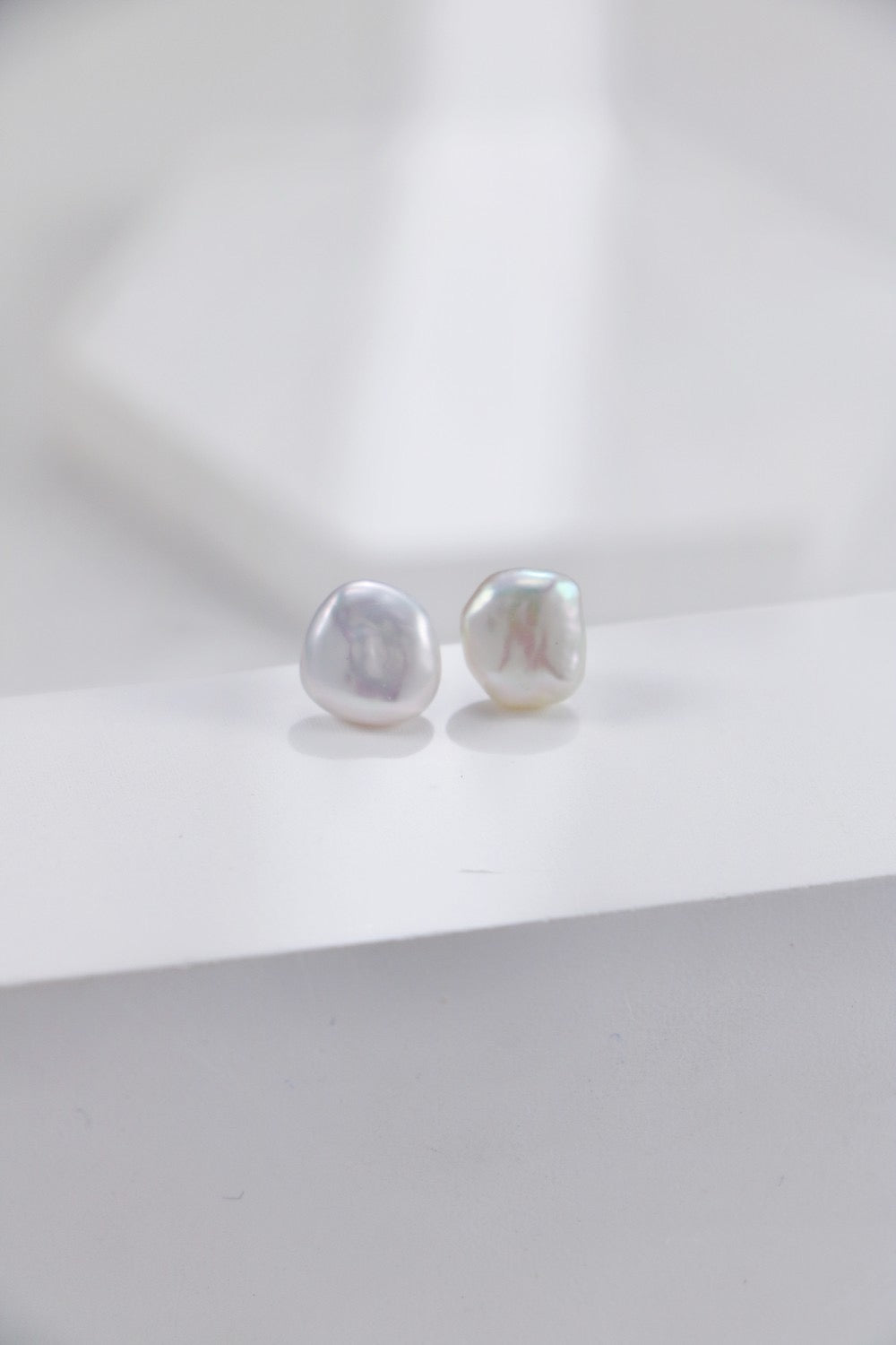 Silver Petals Pearl Stud