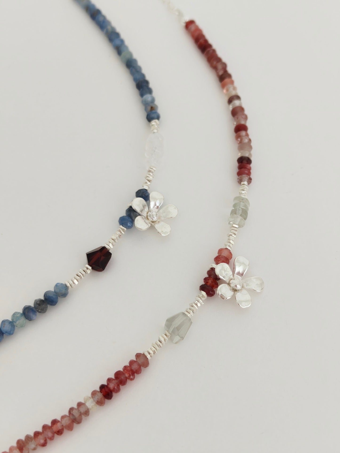 Handmade Gemstone Flower Charm Bracelet – Blue Crystal Moonstone Garnet / Andesine Green Amethyst Silver Bracelet