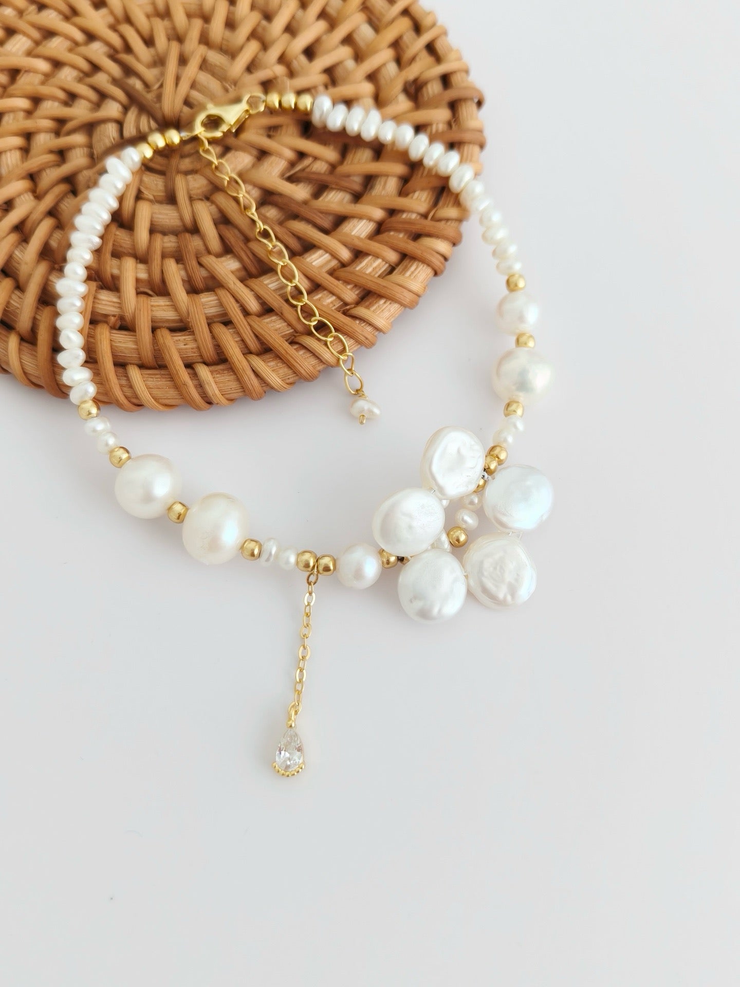 Blossoms Baroque Pearl Bracelet
