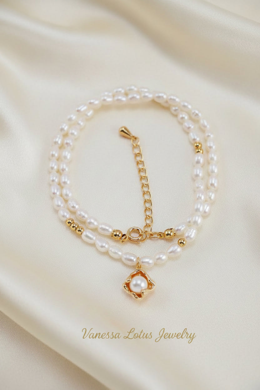 Vintage Gold S925 Sterling Silver Pearl Pendant Necklace & Earrings Set