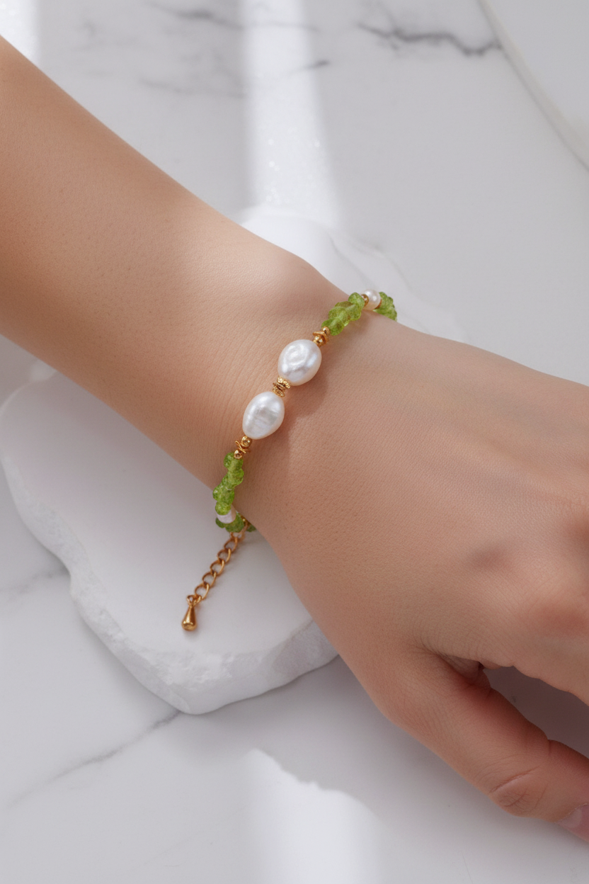 Peridot & Pearl Harmony Set – S925 Sterling Silver Necklace and Bracelet