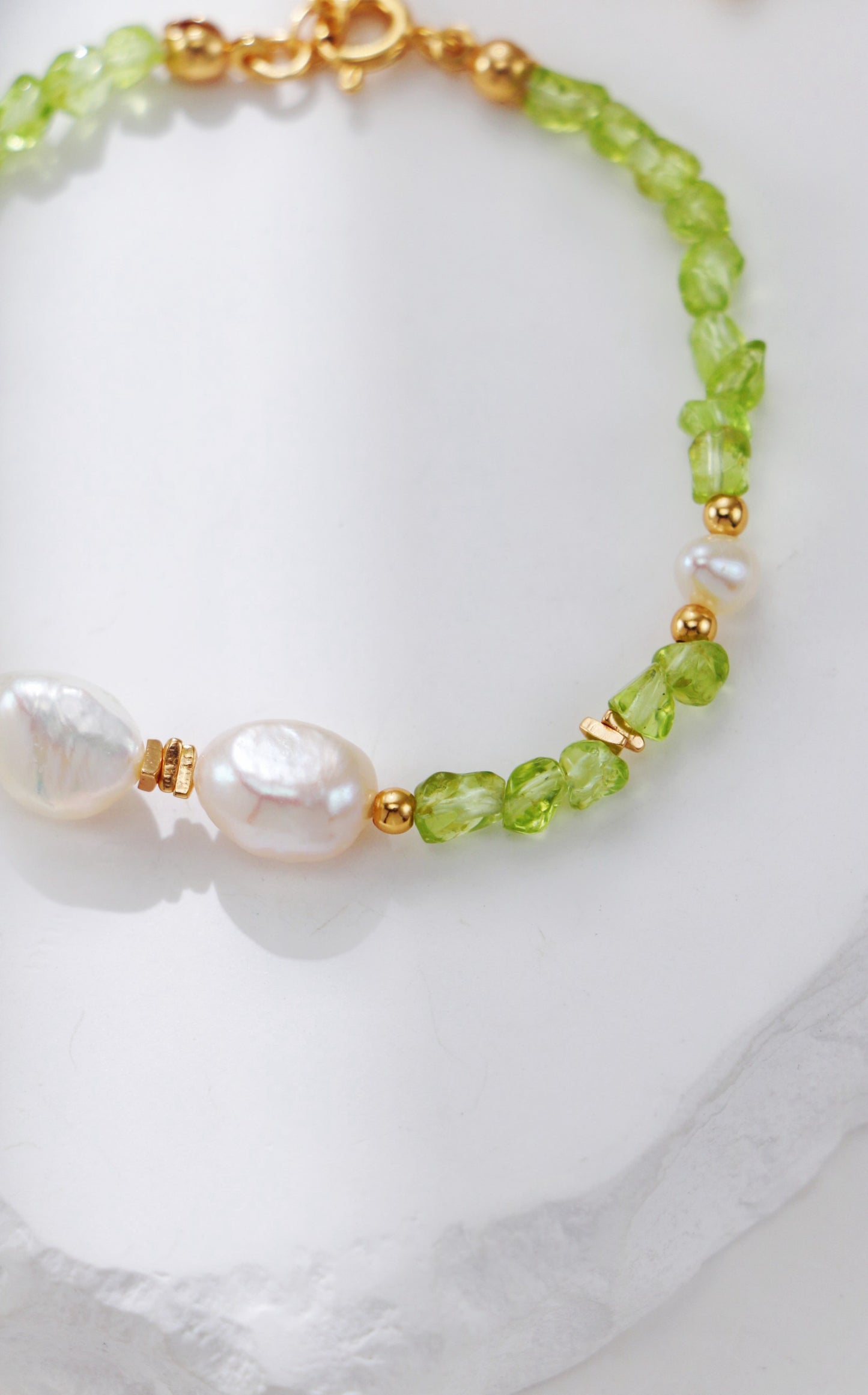 Peridot & Pearl Harmony Set – S925 Sterling Silver Necklace and Bracelet