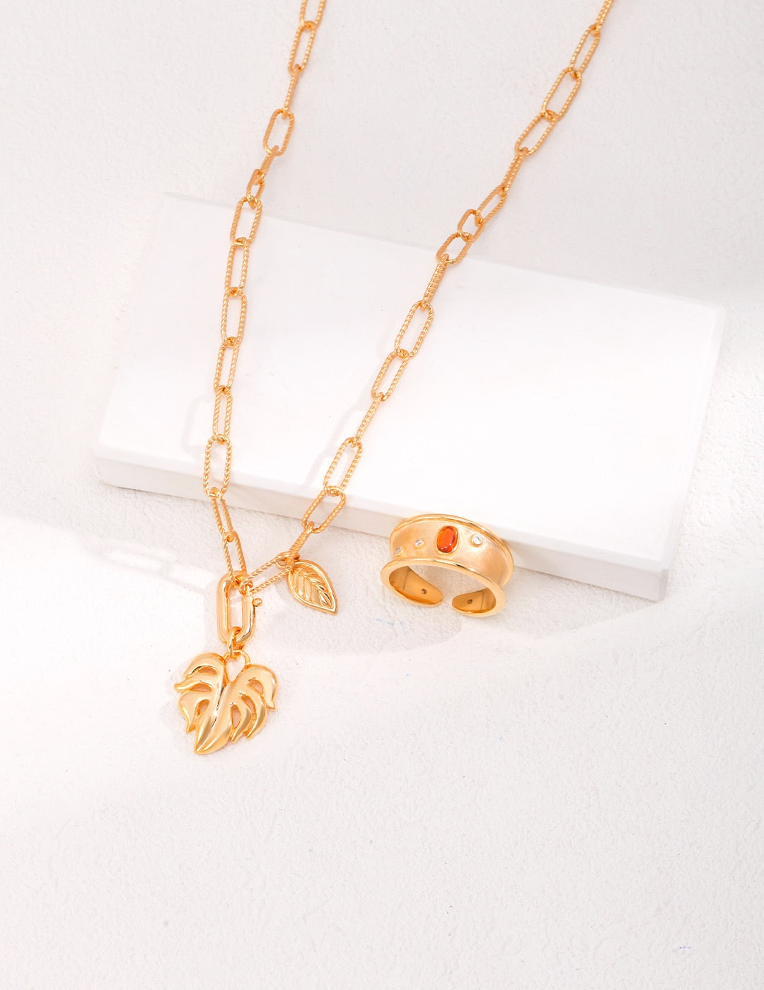 Jewelry Set - leaf necklace and earrings
