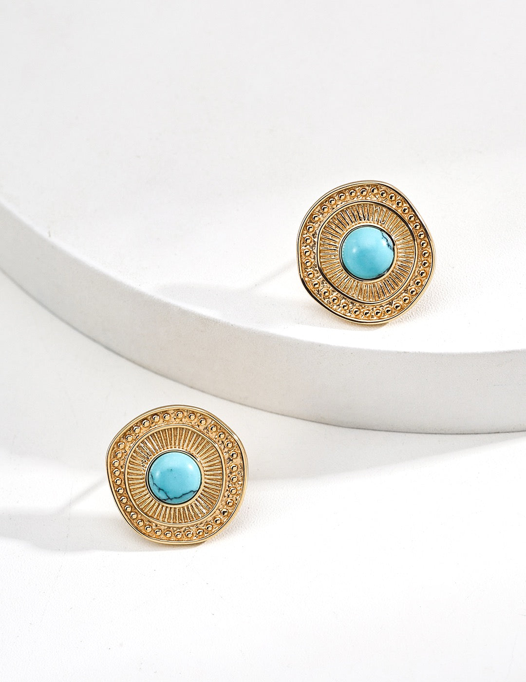 Vintage Turquoise Stud Earrings in S925 Sterling Silver