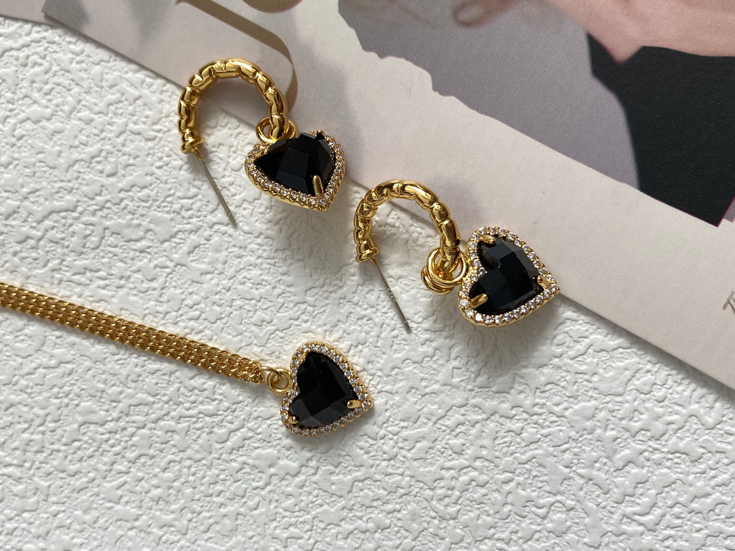 Black Heart Pendant Earrings