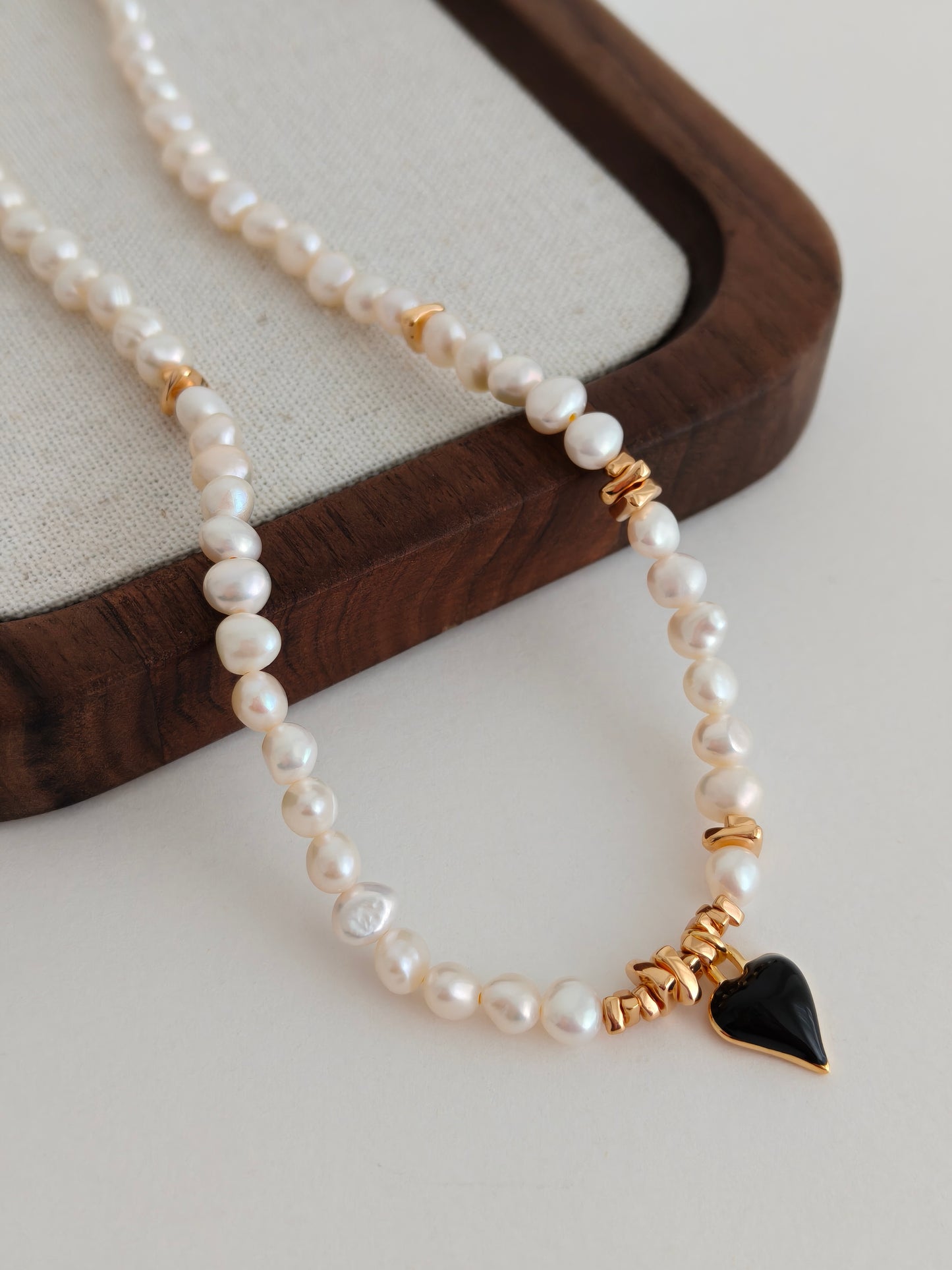 Black Enamel Heart Freshwater Pearl Jewelry Set – S925 Silver