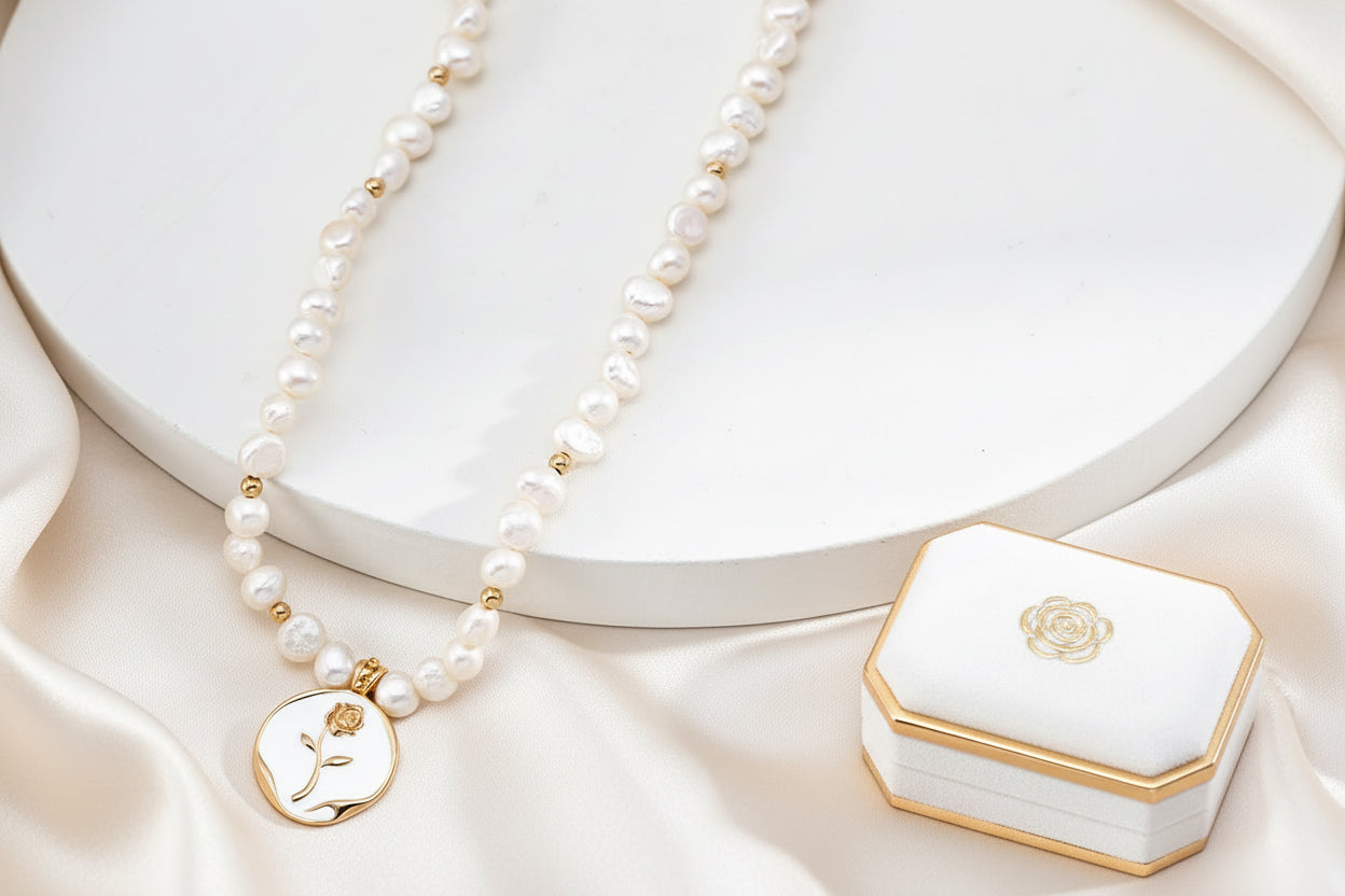 S925 Sterling Silver Natural Pearl Rose Pendant Necklace