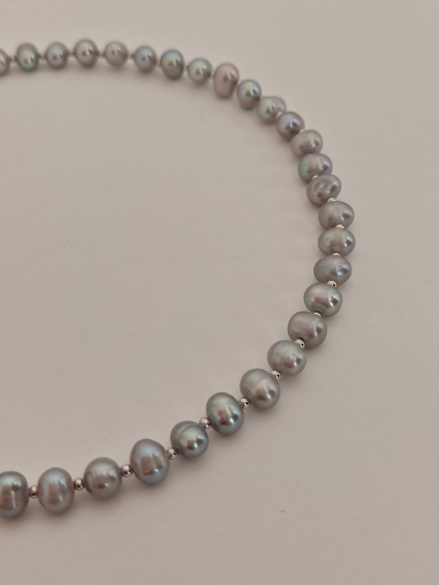 Elegant White-Gold Freshwater Pearl Necklace