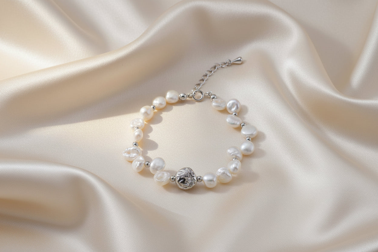 Vintage Baroque Pearl Charm Bracelet - S925 Sterling Silver, Retro Gold / Platinum Finish, Adjustable 16+3cm